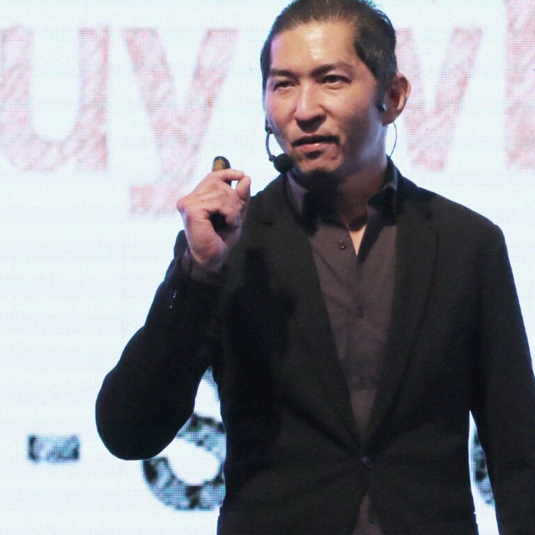 Elcio Kudo, 51 anos.